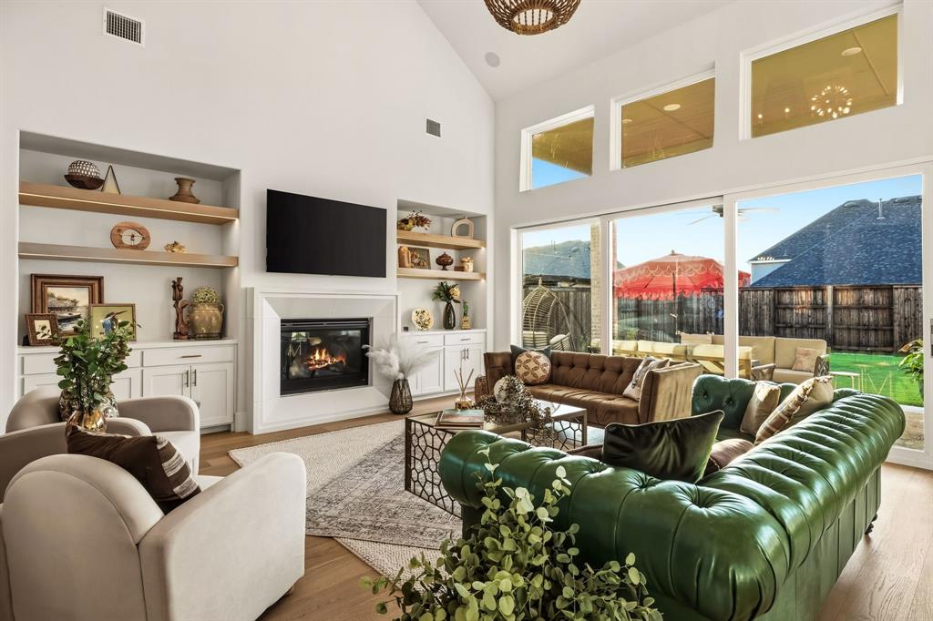 4650 Silver Cliff Drive Property Photo 10