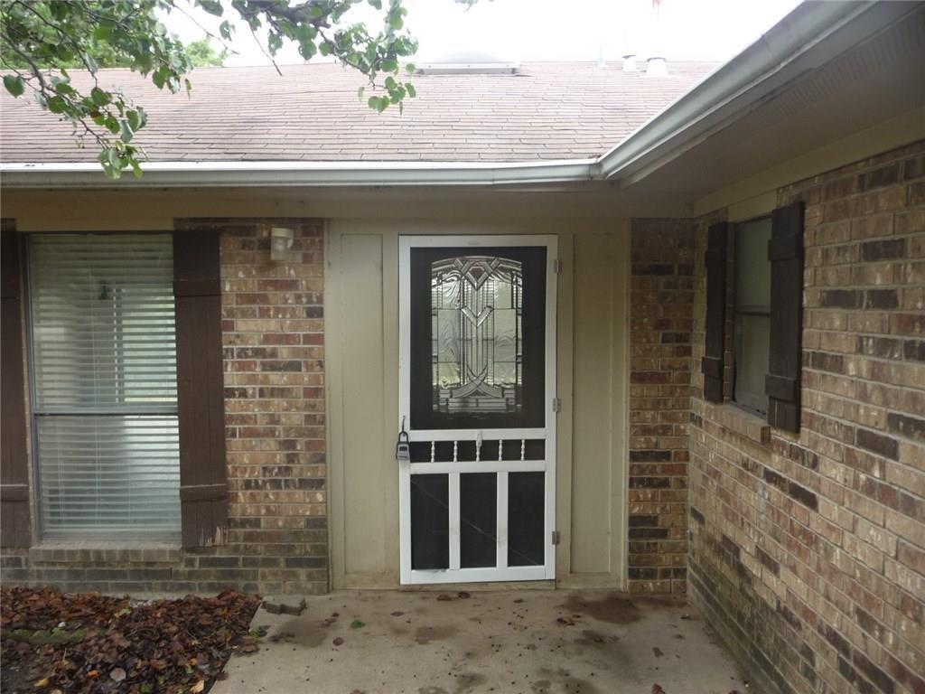 898 Ridgeview Road Property Photo 2