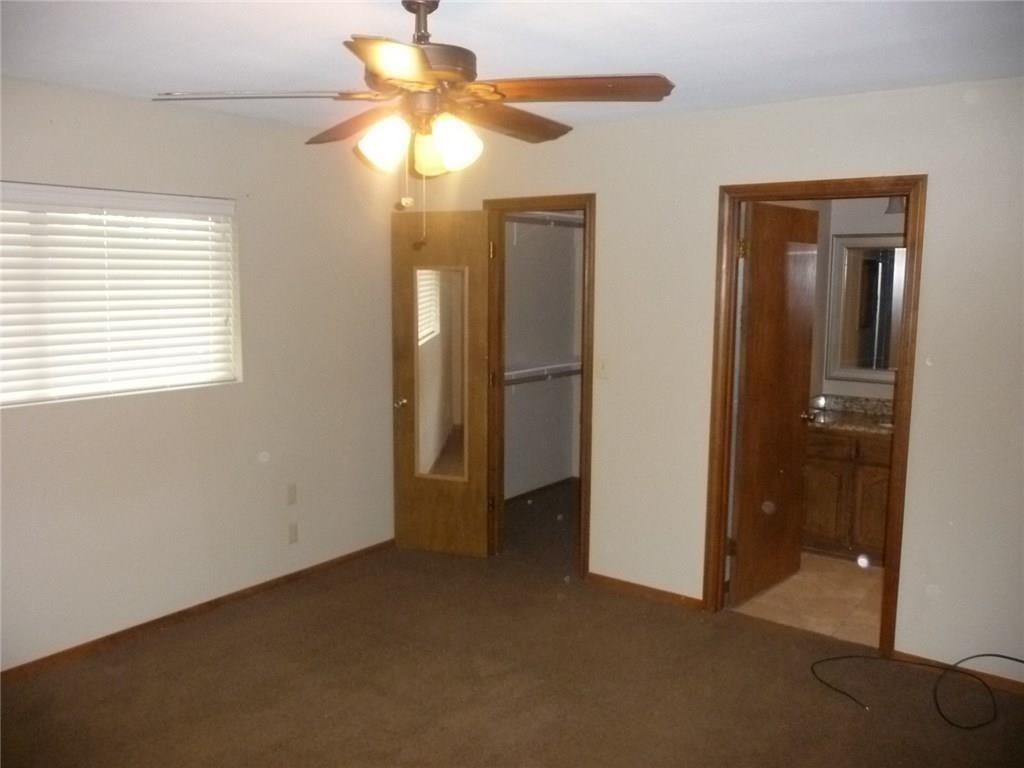 898 Ridgeview Road Property Photo 8