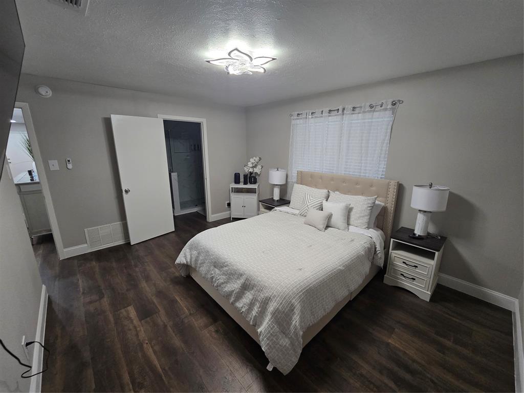 304 Salem Drive Property Photo 10