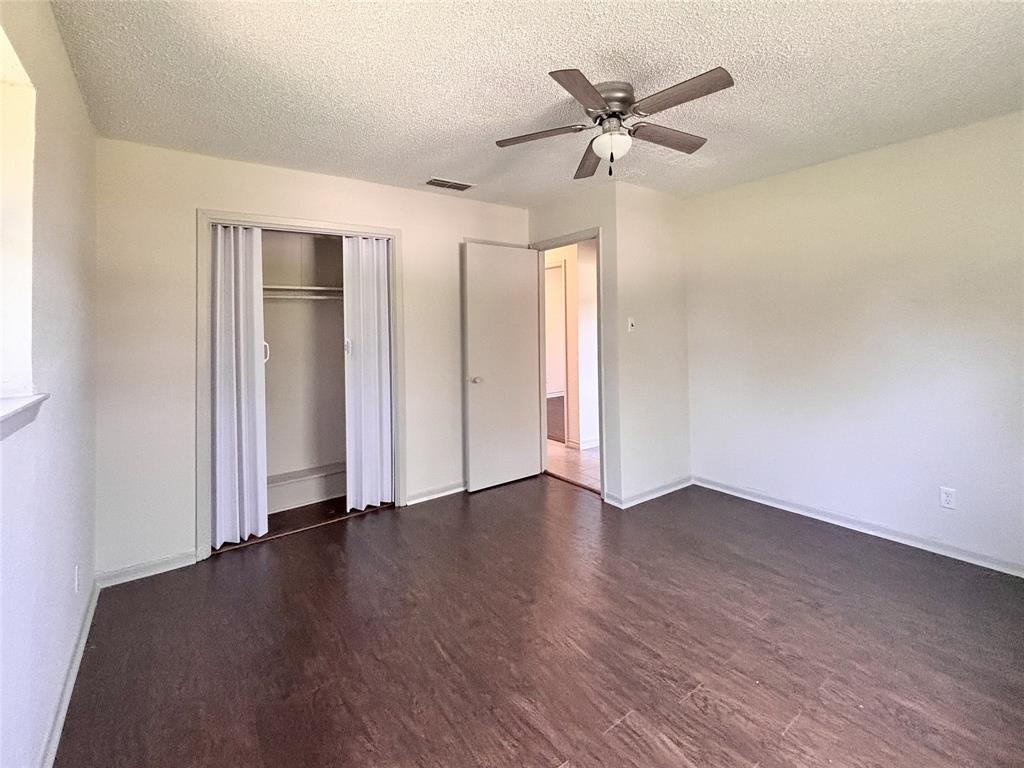 209 Prairie Avenue Property Photo 10