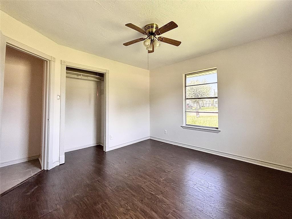 209 Prairie Avenue Property Photo 12