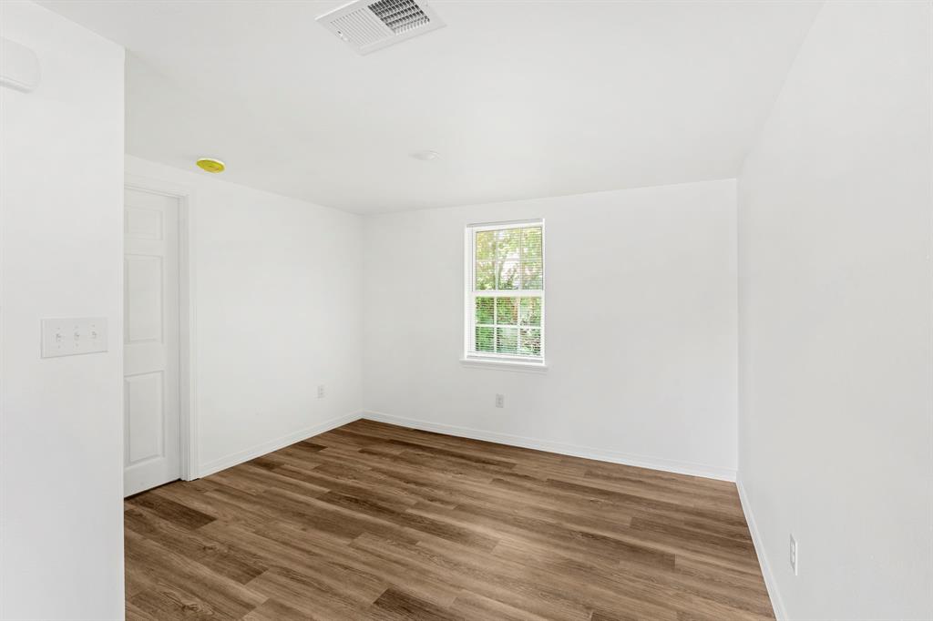 2601-2603 Summer Avenue Property Photo 33