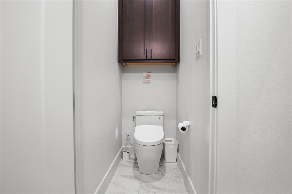 2139 Mail Avenue 102 Property Photo 22