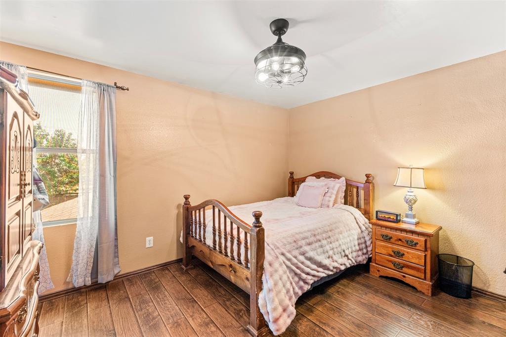 2924 Jamestown Drive Property Photo 26