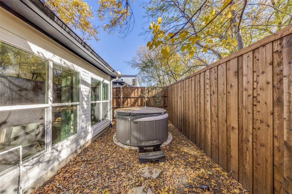 1116 Muncie Avenue Property Photo 25