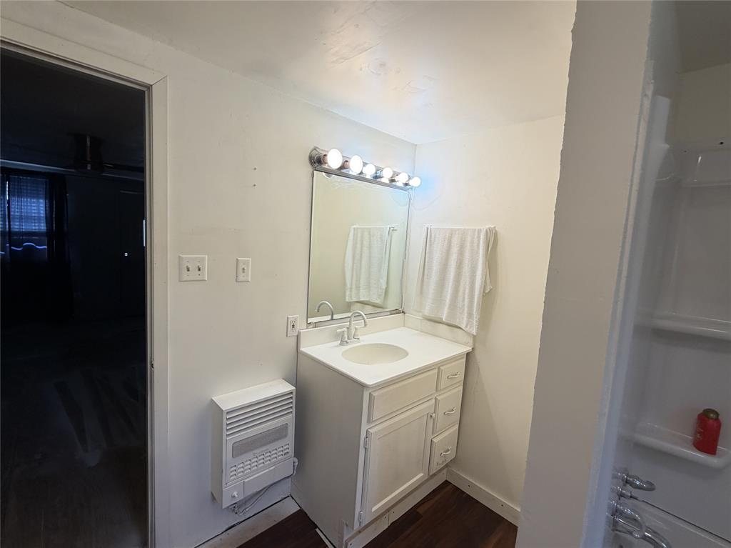 267 N Katy Road Property Photo 13