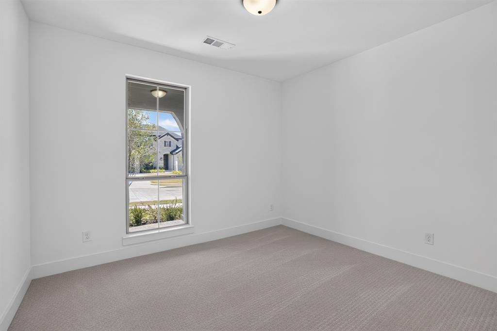 128 Buffalo Boulevard Property Photo 13