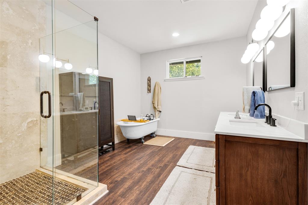 406 S Montreal Avenue Property Photo 5