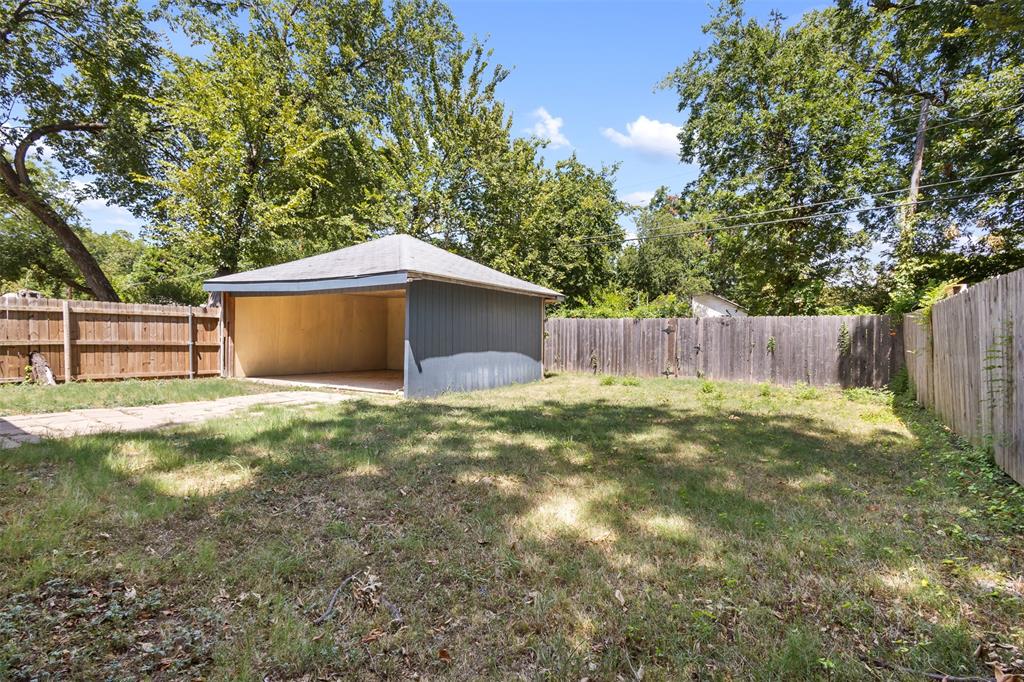 406 S Montreal Avenue Property Photo 26