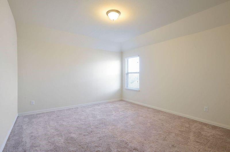 4001 Eaton Park Drive Property Photo 13