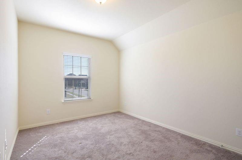 4001 Eaton Park Drive Property Photo 14