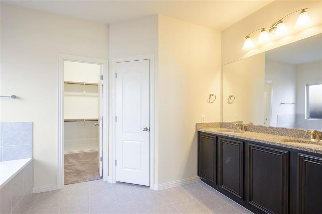 4001 Eaton Park Drive Property Photo 20
