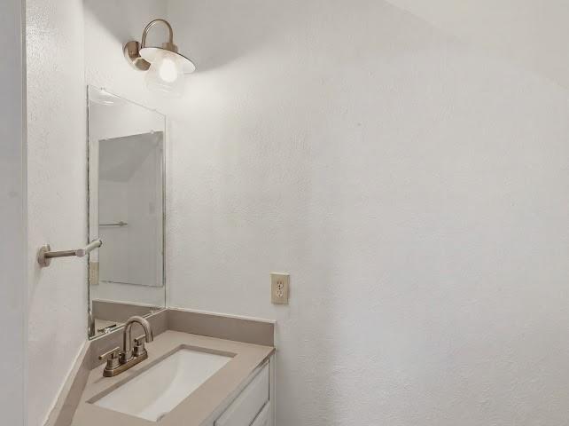 9696 Walnut Street 1304 Property Photo 8