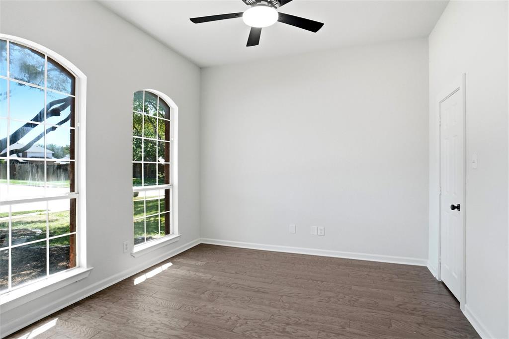 8631 Shakespeare Lane Property Photo 17