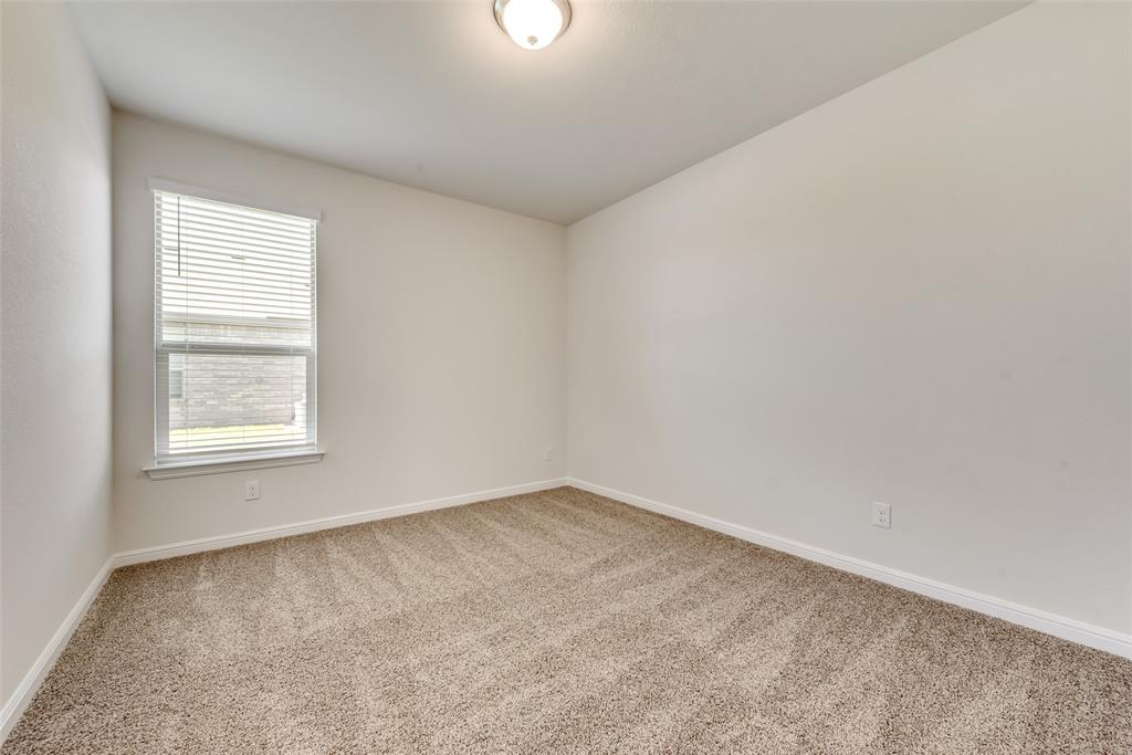 415 Helm Lane Property Photo 14