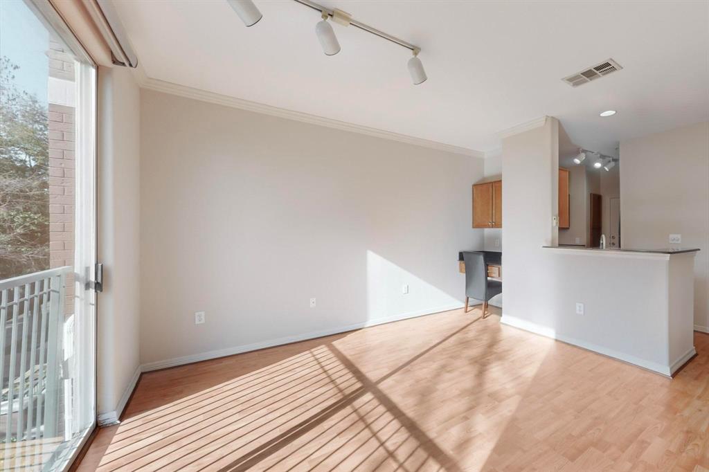 330 Las Colinas Boulevard 246 Property Photo 4