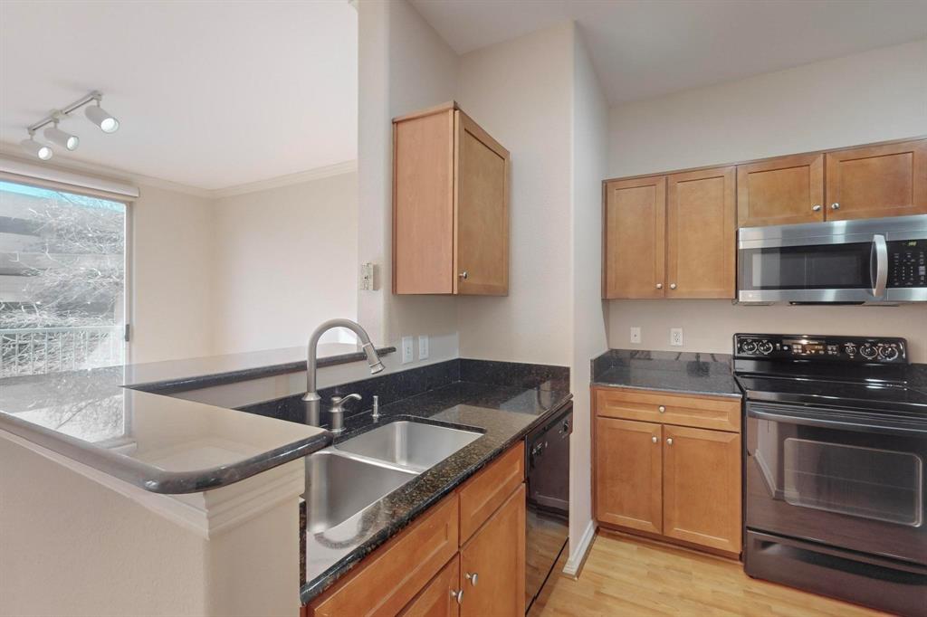 330 Las Colinas Boulevard 246 Property Photo 8