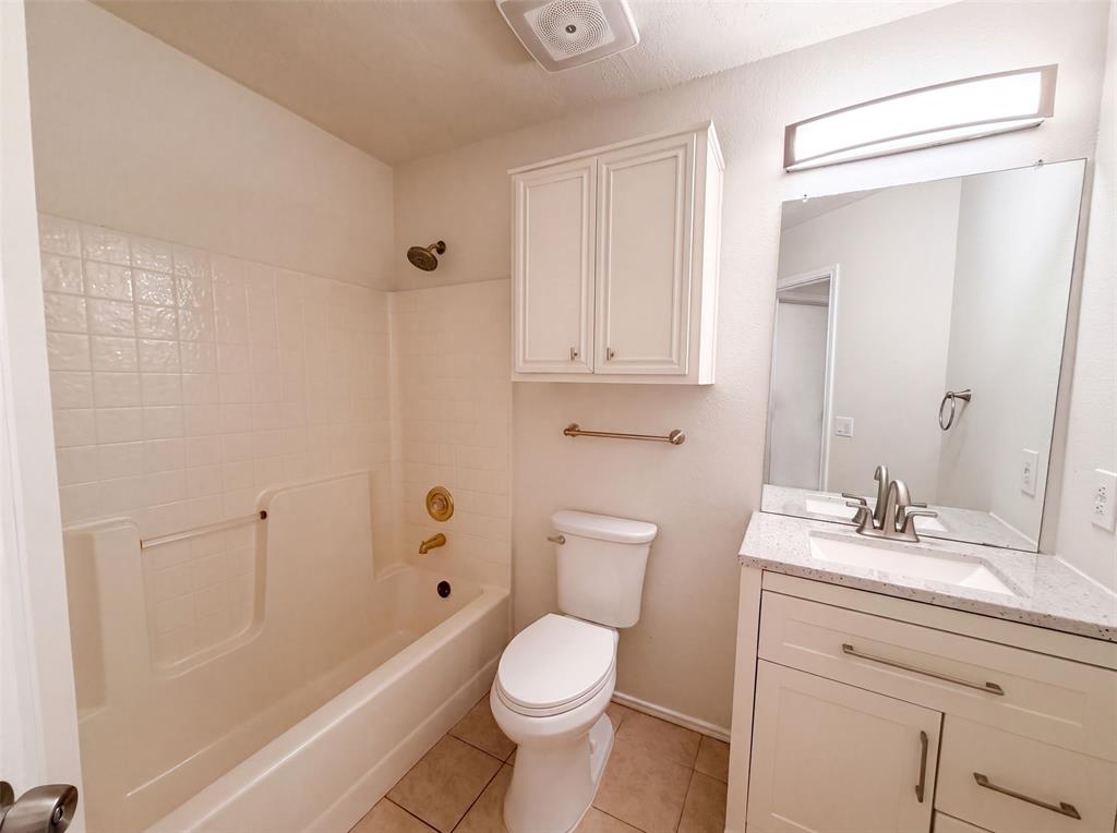 405 Kathy Lane Property Photo 11