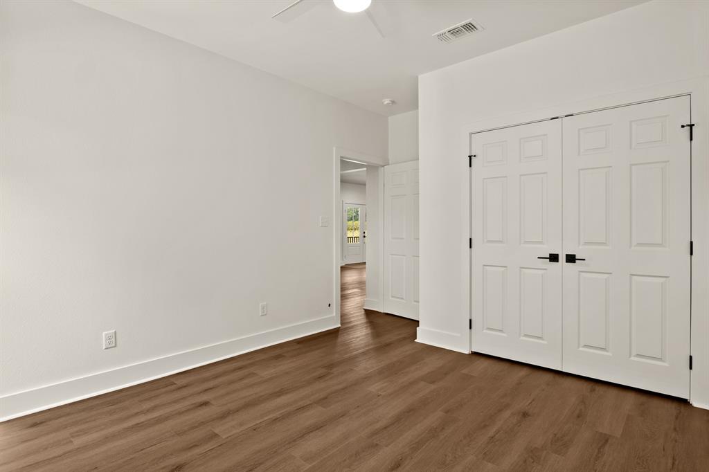 562 County Road 4230 Property Photo 34