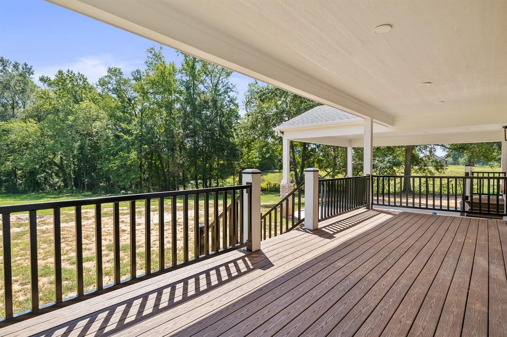 562 County Road 4230 Property Photo 36