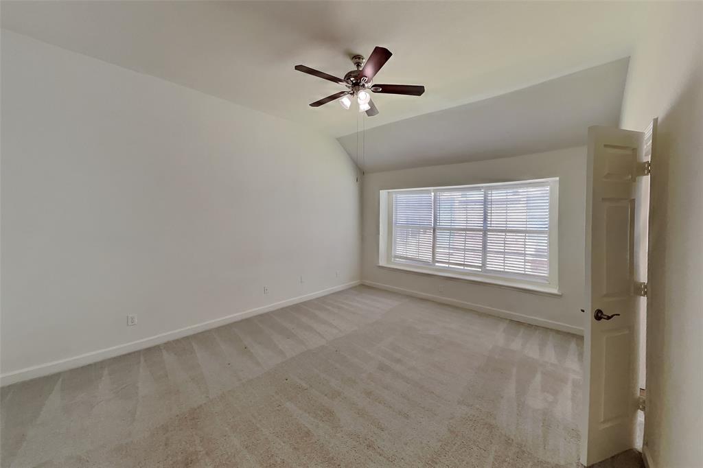 4307 Trailridge Drive Property Photo 10