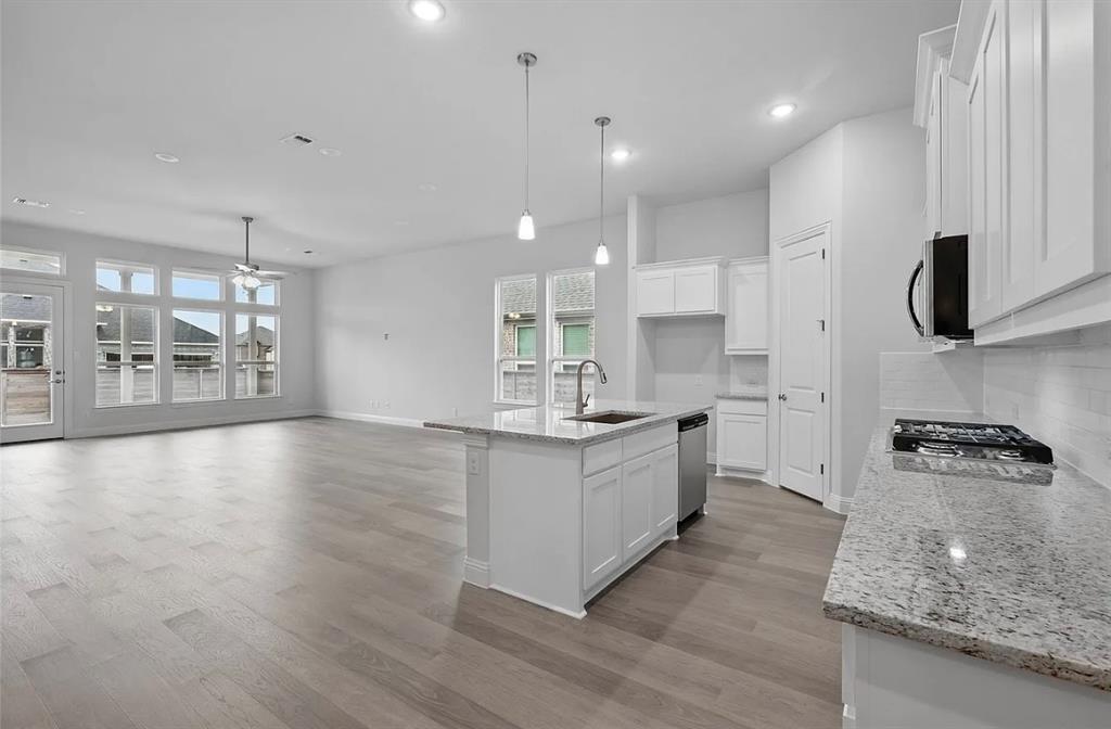 1804 Night Owl Way Property Photo 5