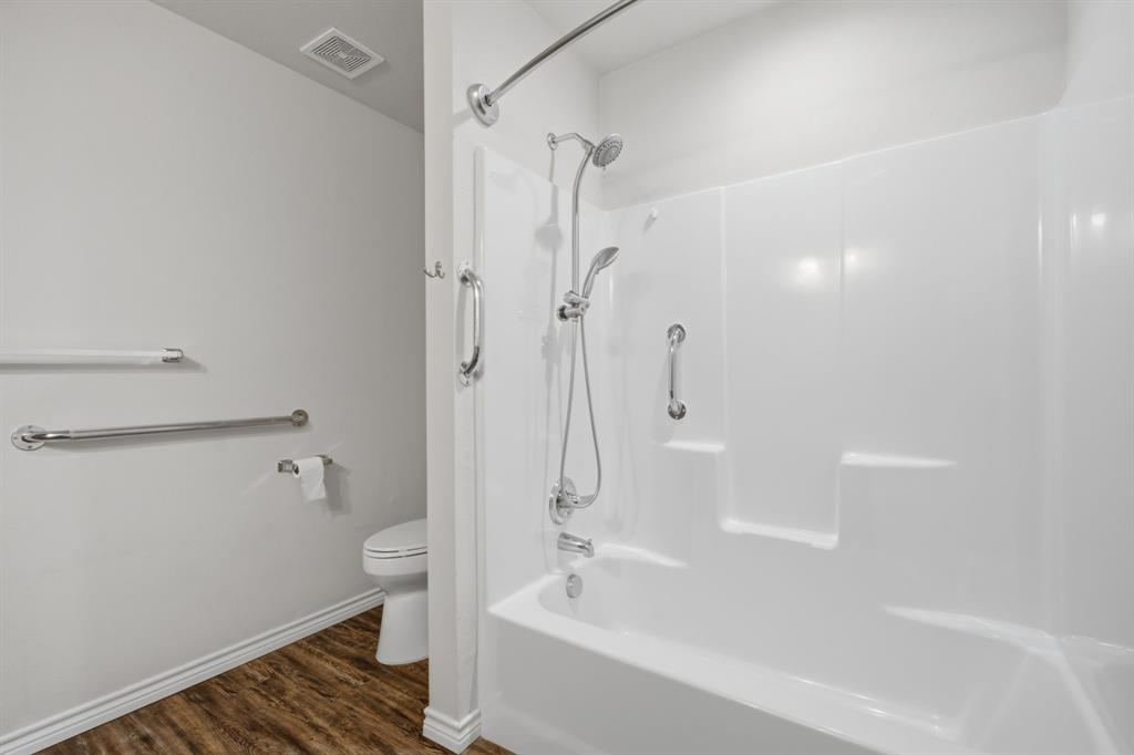 114 Wade Street Property Photo 9