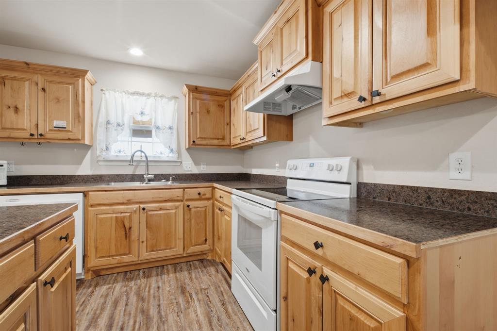 114 Wade Street Property Photo 29
