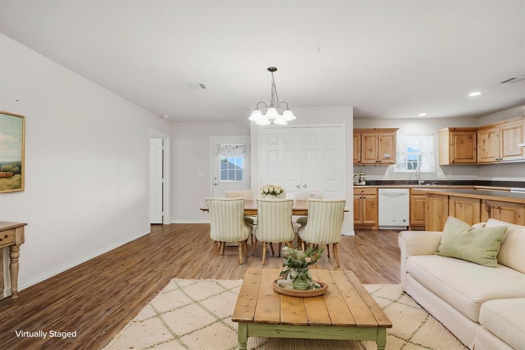 114 Wade Street Property Photo 31