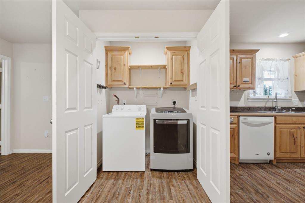 114 Wade Street Property Photo 32