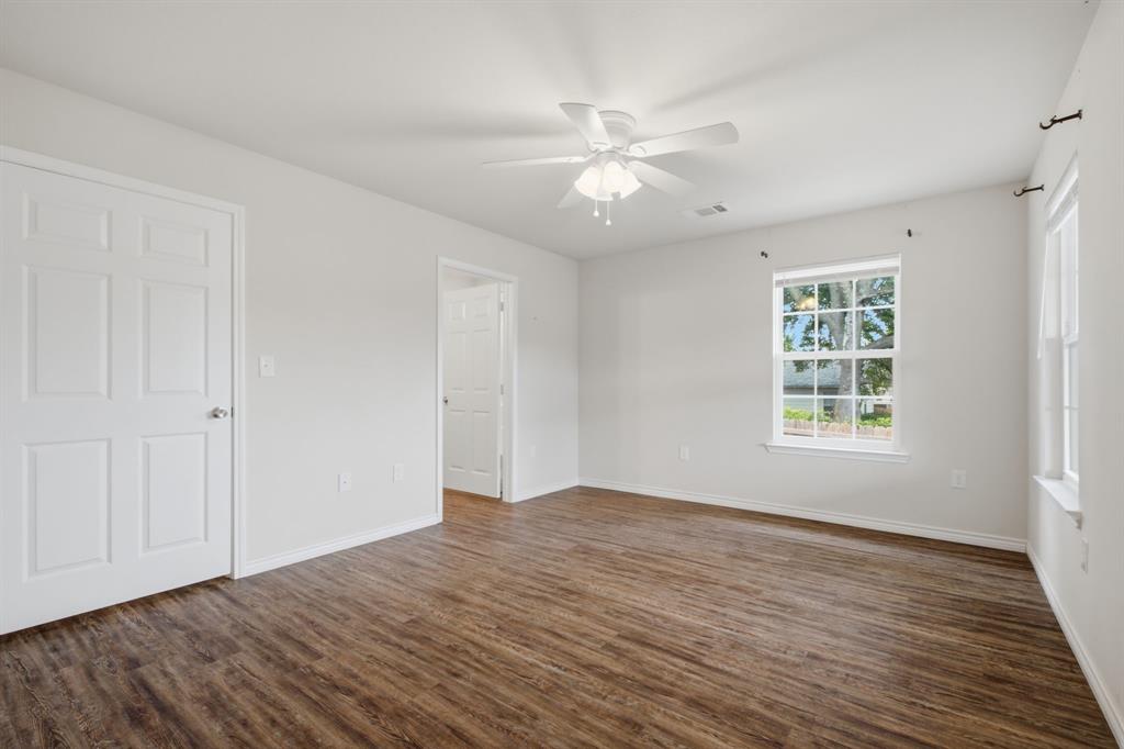 114 Wade Street Property Photo 33