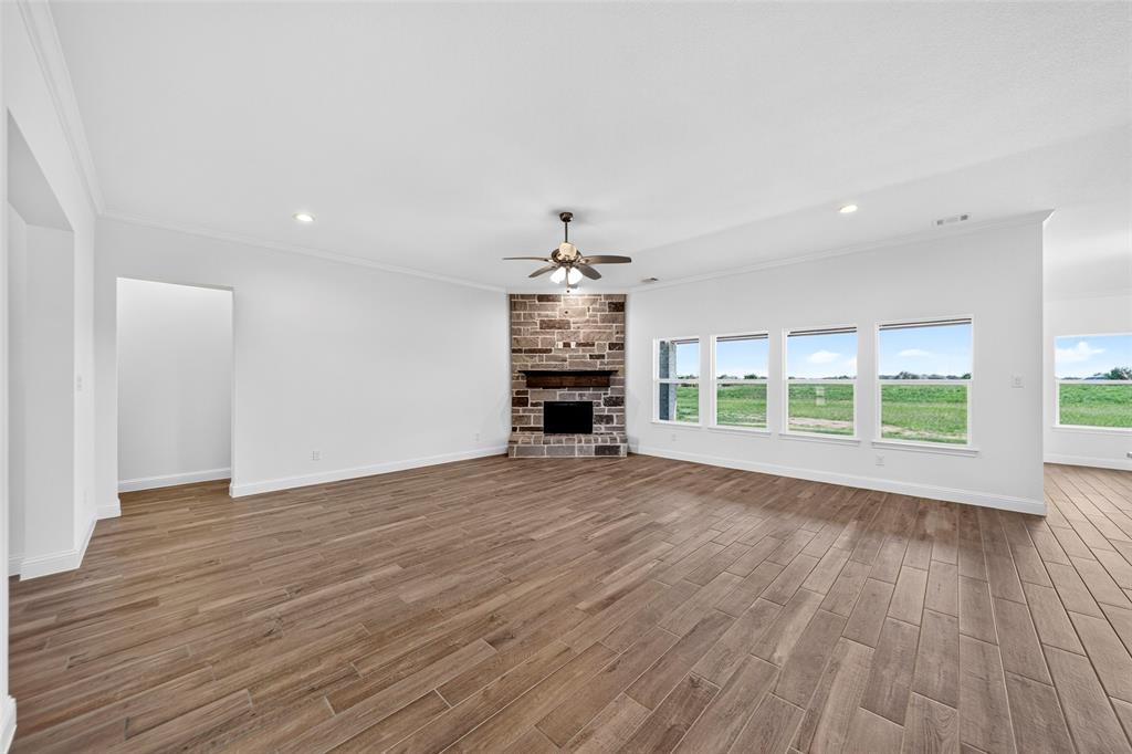 1209 Deerfield Drive Property Photo 6
