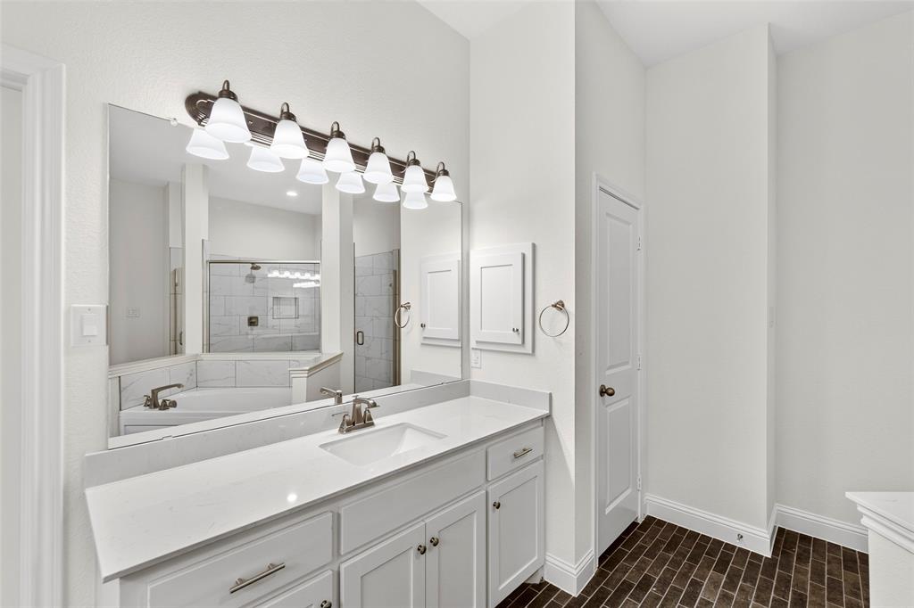 1209 Deerfield Drive Property Photo 19