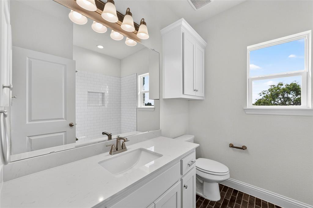 1209 Deerfield Drive Property Photo 25