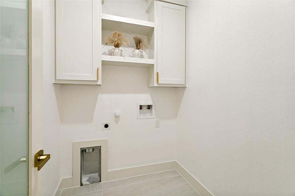 3641 Travis Avenue Property Photo 23
