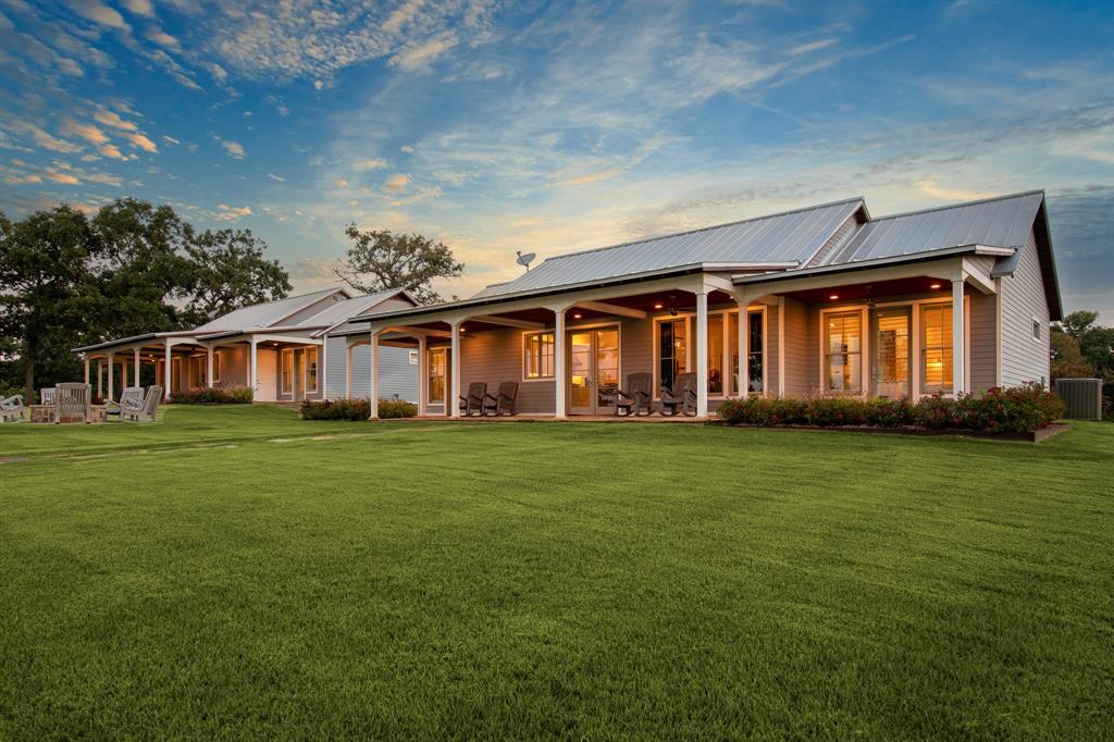 6544 Fm 1616 Property Photo 5