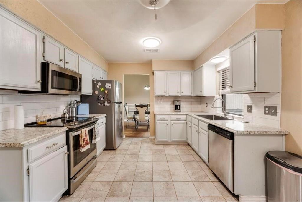 1022 Melissa Lane Property Photo 6
