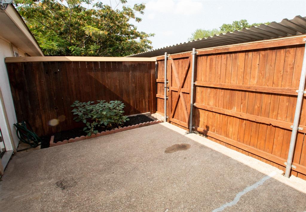13552 Waterfall Way Property Photo 27