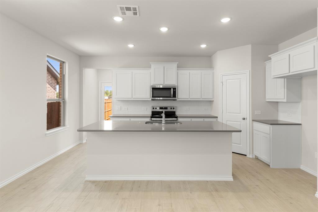 3683 Desperado Way Property Photo 3