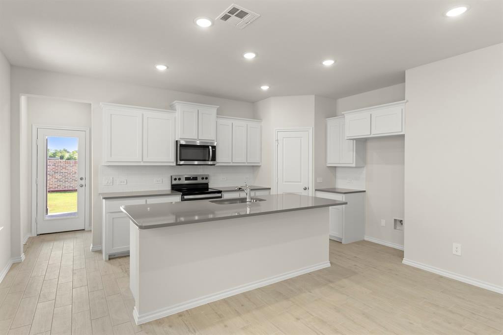 3683 Desperado Way Property Photo 5