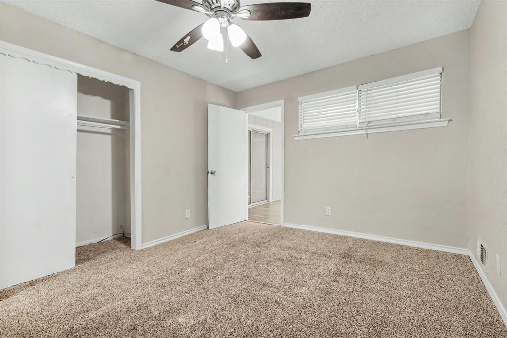 914 Bromwich Street Property Photo 19