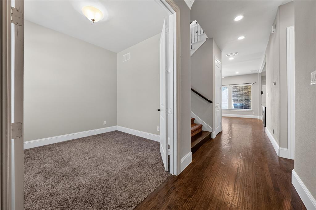 7117 Myrtleridge Drive Property Photo 10