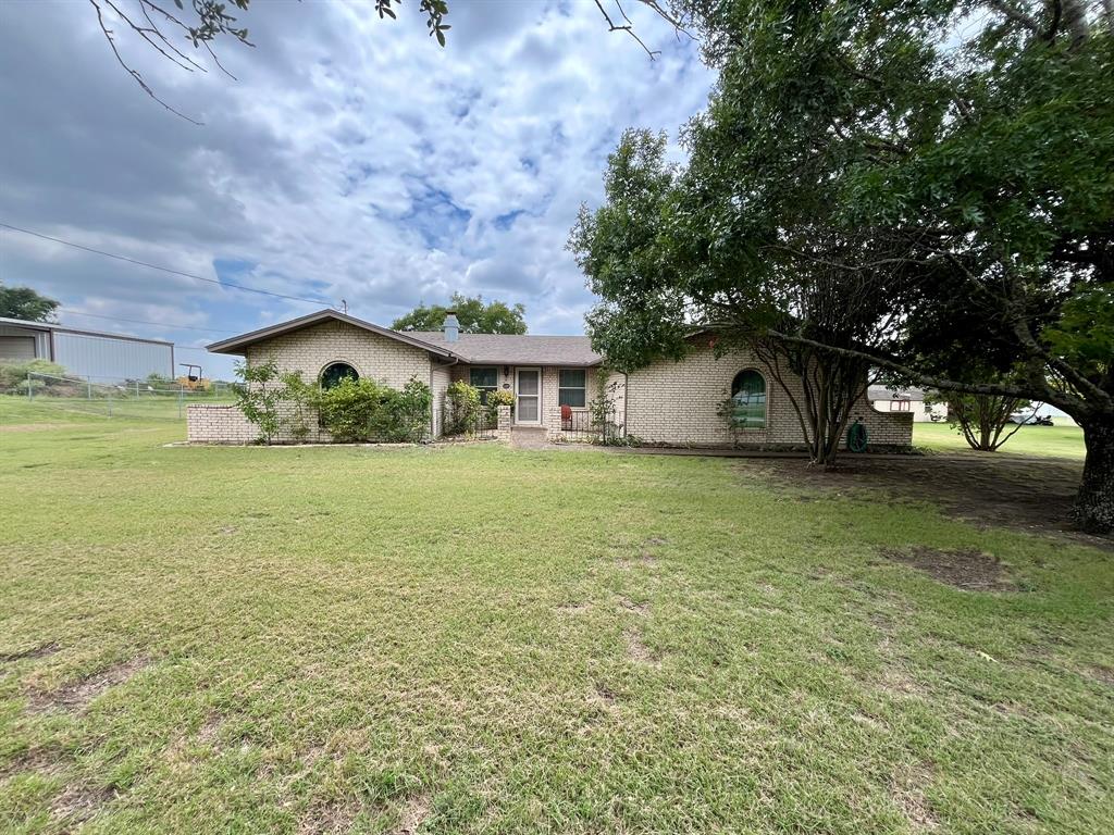 229 Hcr 4263 Property Photo 2