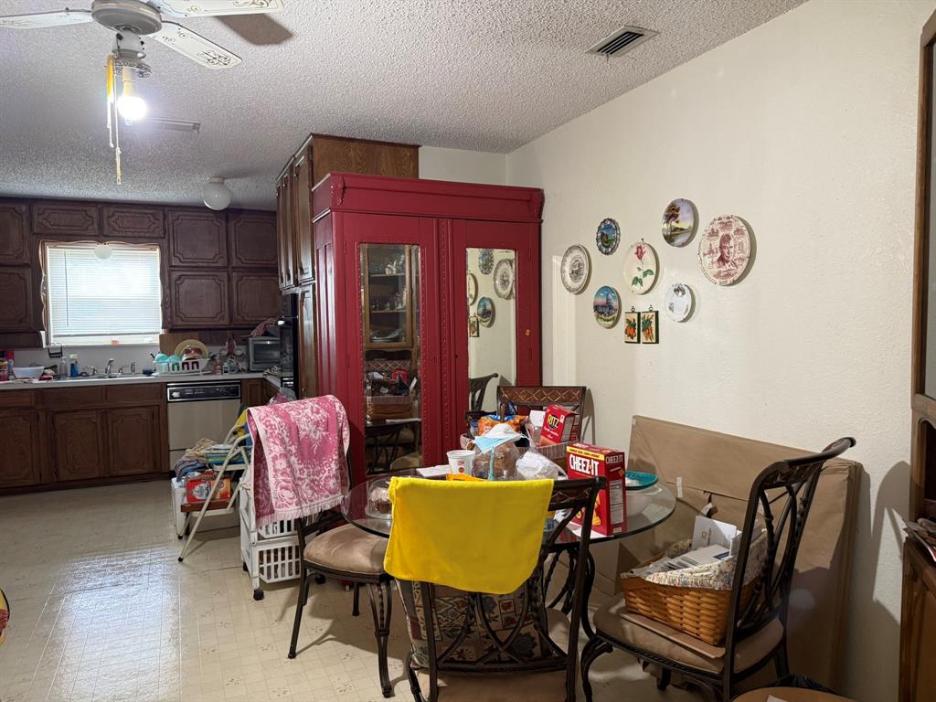 229 Hcr 4263 Property Photo 11