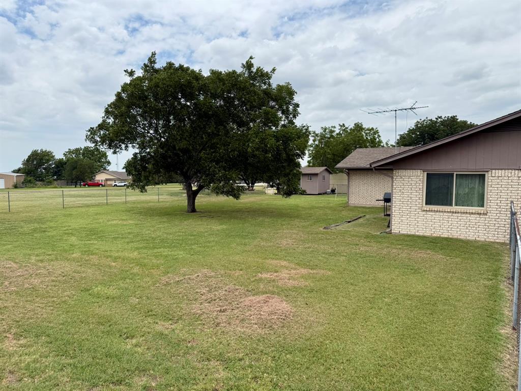 229 Hcr 4263 Property Photo 18