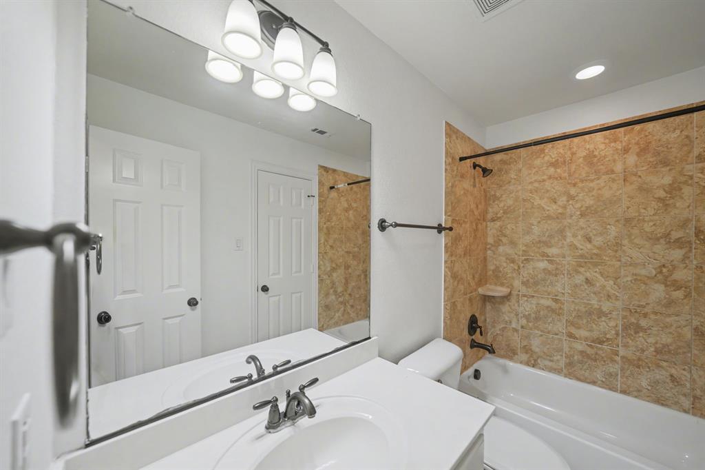 2243 E Big Valley Road Property Photo 15