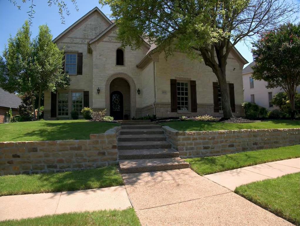 2310 Castle Creek Drive Property Photo 1