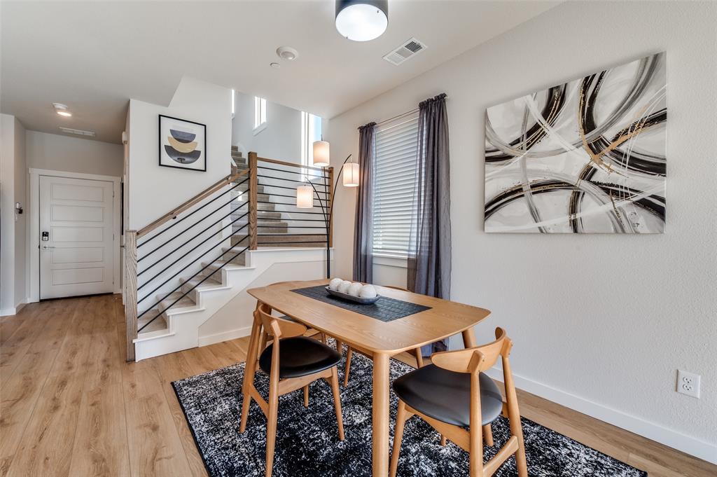 3711 Rosemont Drive Property Photo 9
