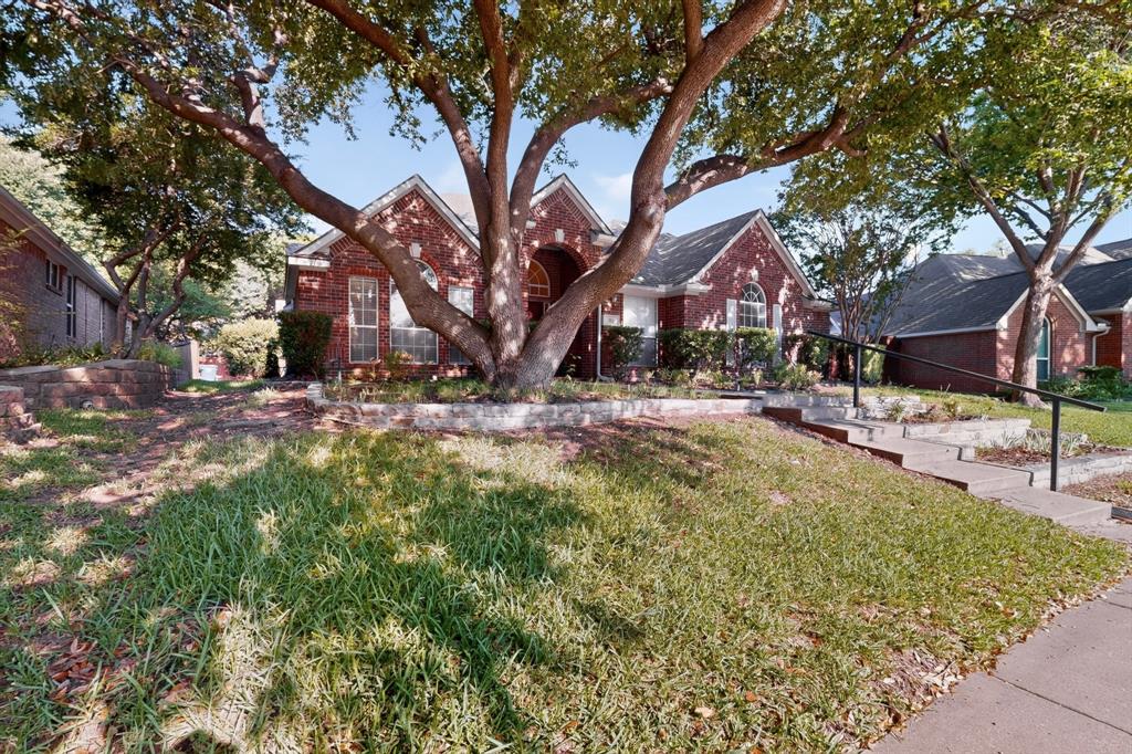 304 Belvedere Drive Property Photo 2